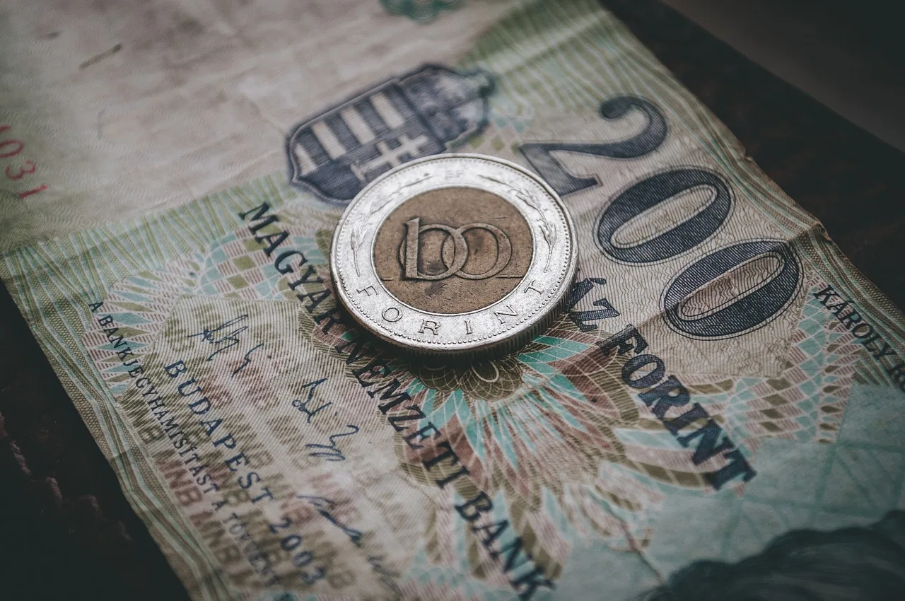 Węgry na drodze do euro? Latem poznamy ocenę Komisji Europejskiej