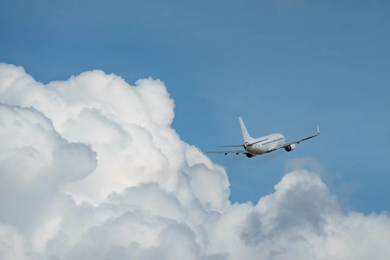 Enter Air musi oddać pasażerom ponad 8,2 mln zł. Decyzja UOKiK po skargach