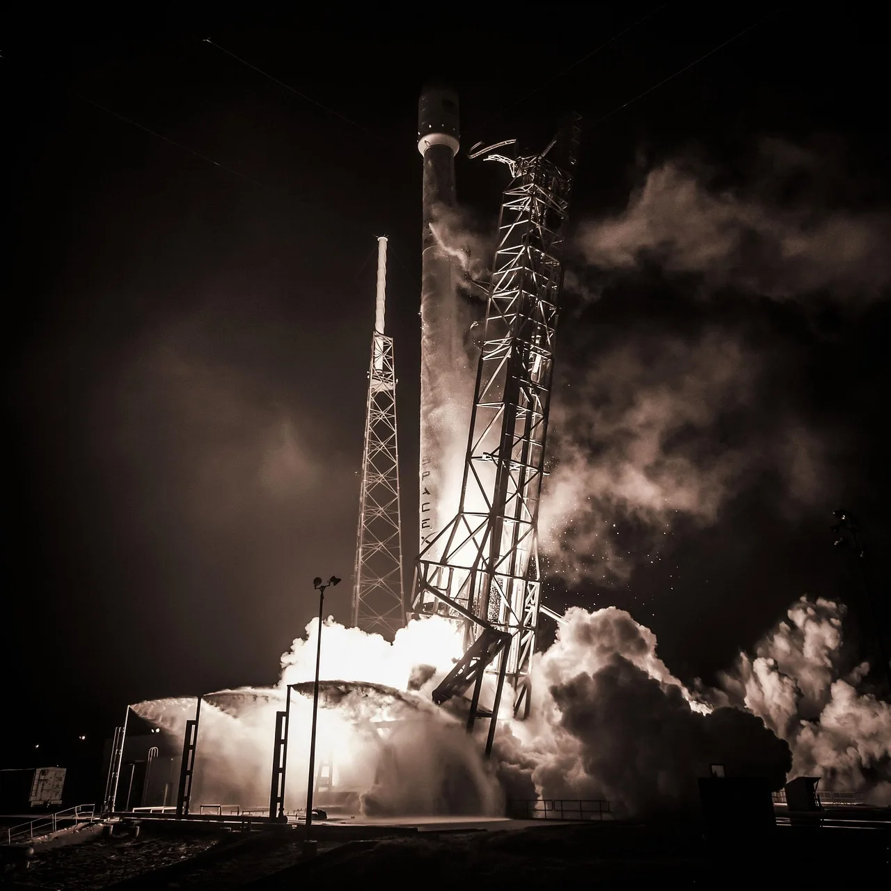 SpaceX szykuje gigantyczne IPO. Elon Musk i 21 banków w tajnej operacji „Project Apex”
