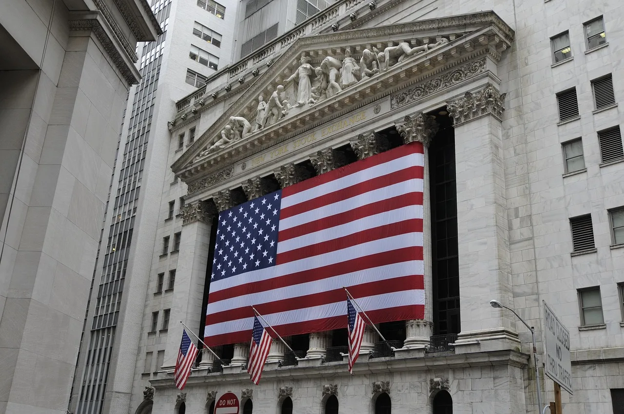 Super Środa na Wall Street: AI vs. Bliski Wschód. Jak wyjdzie to starcie?