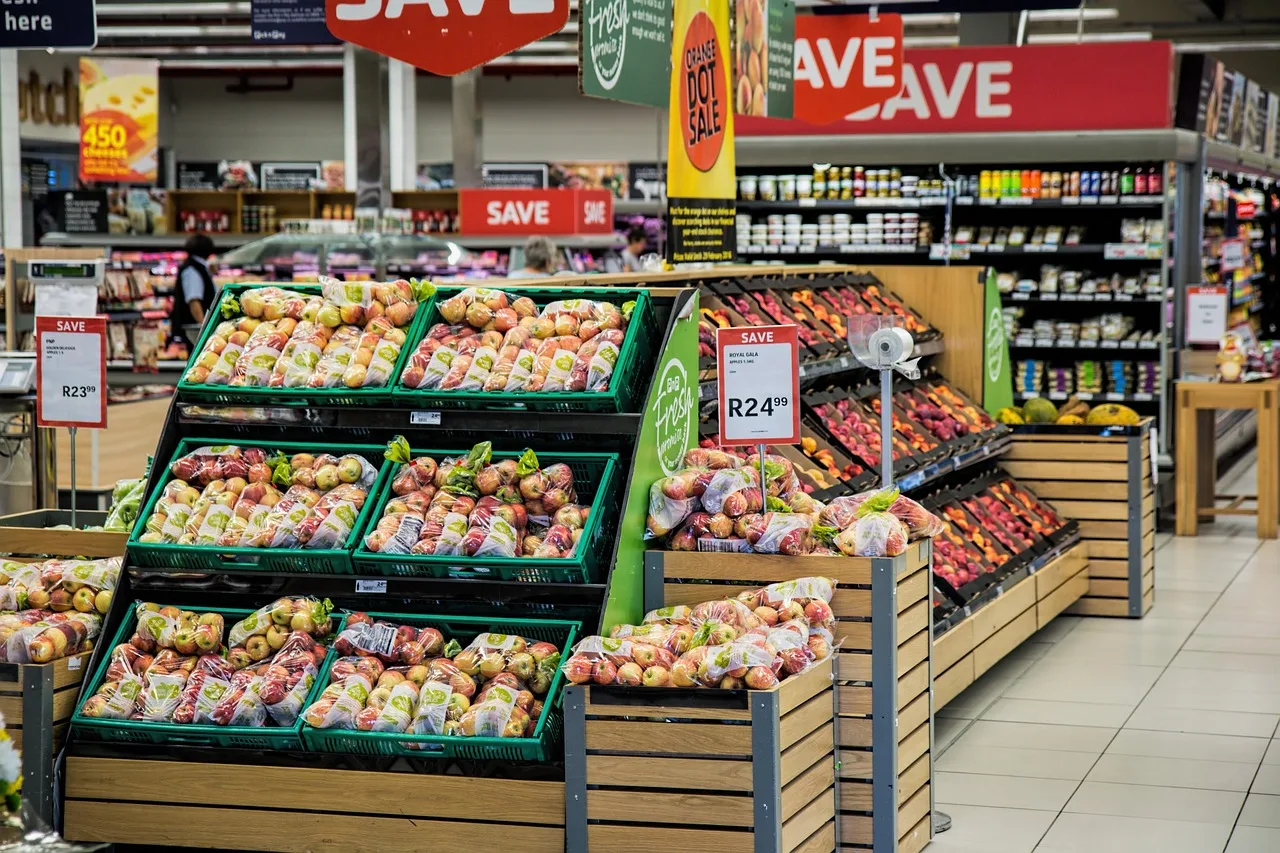 Japoński gigant z 7-Eleven celuje w Żabkę. Kurs akcji wystrzelił