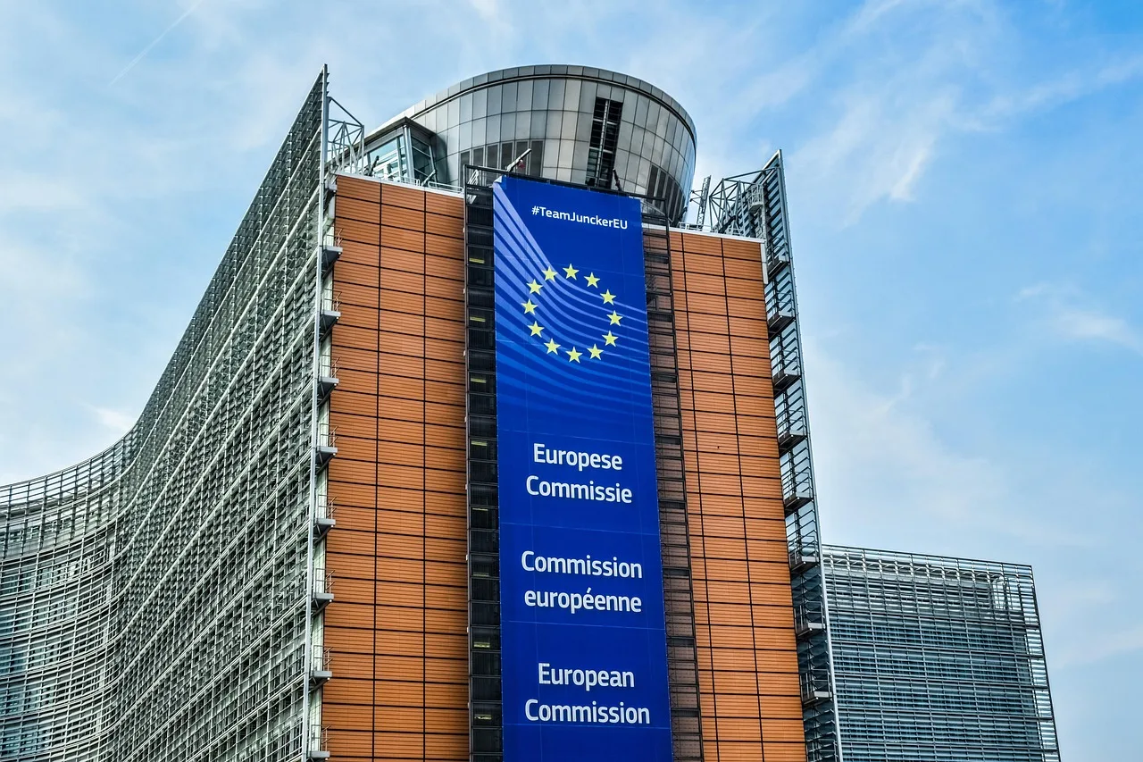 Nowy budżet UE na lata 2028–2034: 2 biliony euro, ale stare zasady gry odchodzą w przeszłość. Co to oznacza dla Polski?