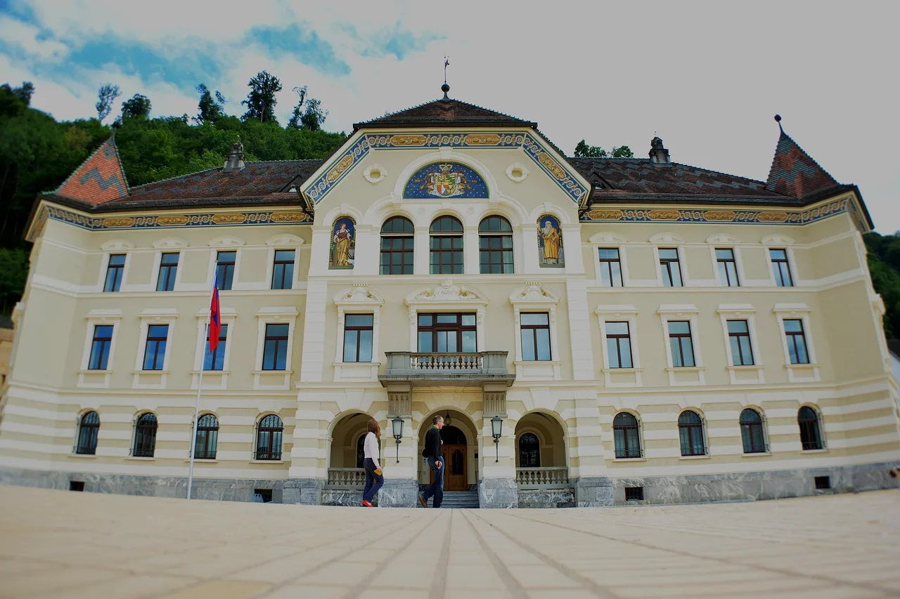 Imperium Solorza ostatecznie przegrane. Trybunał w Liechtensteinie odrzuca skargę miliardera