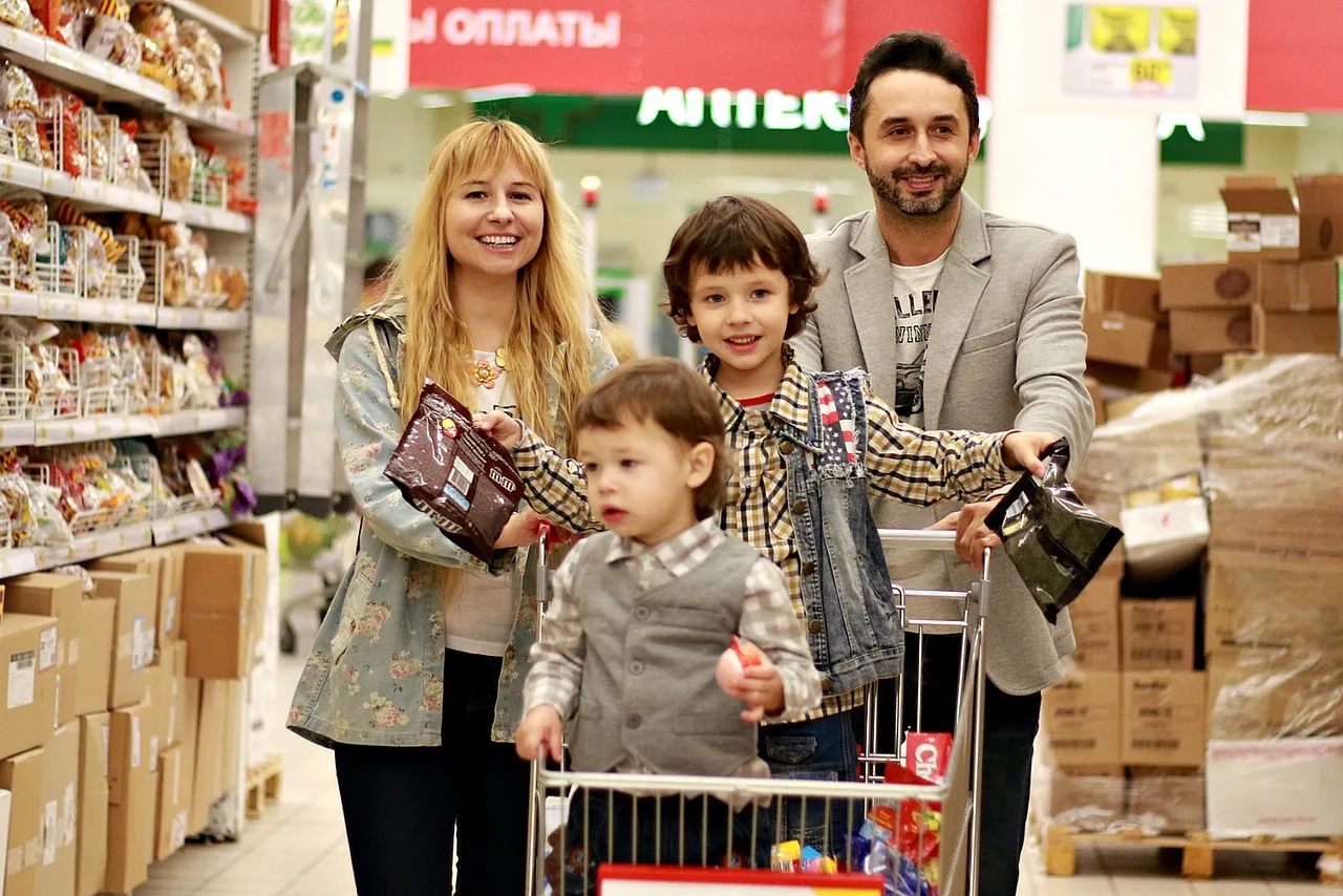 Koniec zakazu handlu w niedziele? Związkowcy chcą 2,5× stawki za pracę