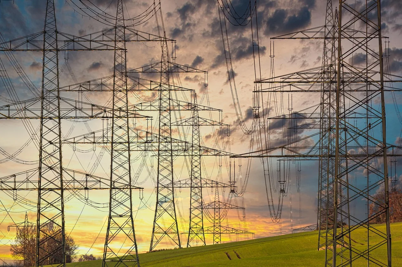 Rządowy plan dla energochłonnych: próg 100 GWh dzieli branżę i ministerstwa